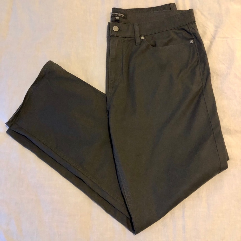Banana Republic Chino Pants 36x30 Dark Grey